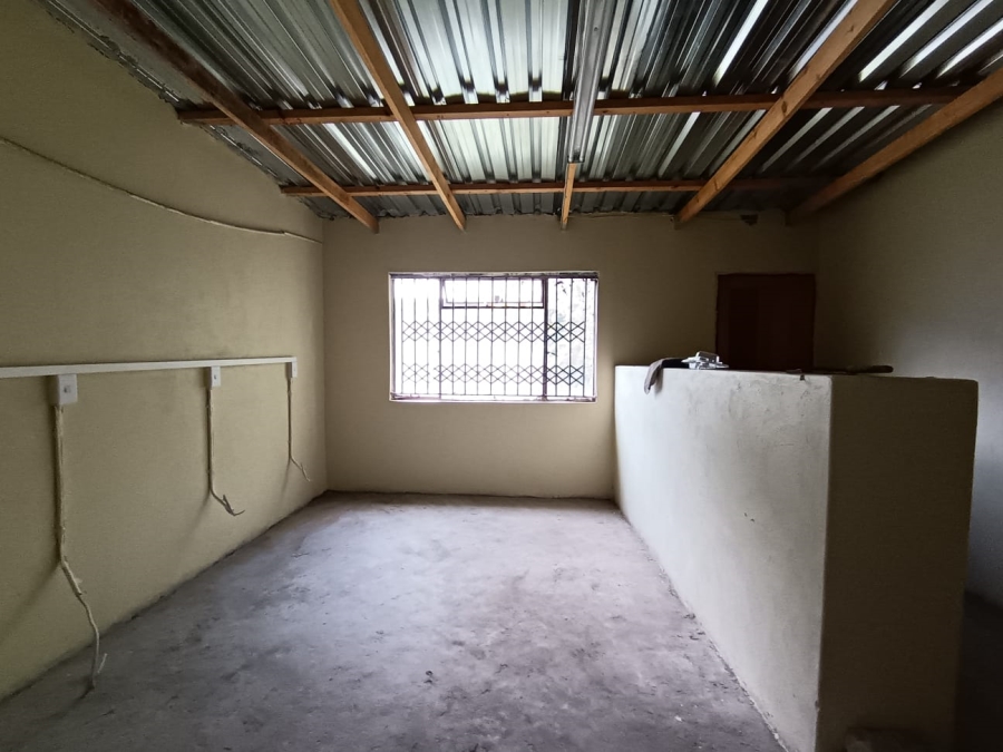21 Bedroom Property for Sale in Universitas Free State